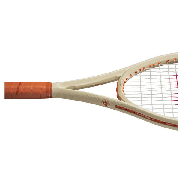 Wilson Roland-Garros Clash 100 V3 Tennis Racquet
