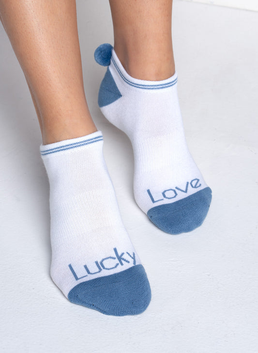 Lucky in Love Women's Going Strong Low Cut Socks 2-Pack